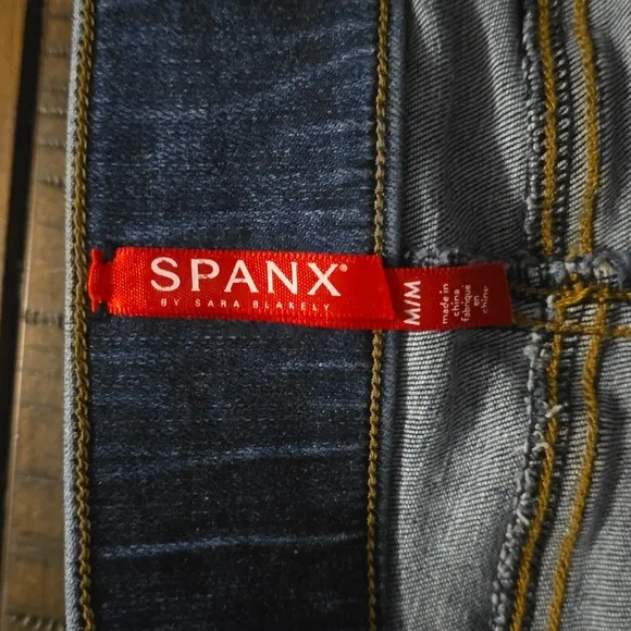 Spanx Distressed Skinny Jeans Size Medium