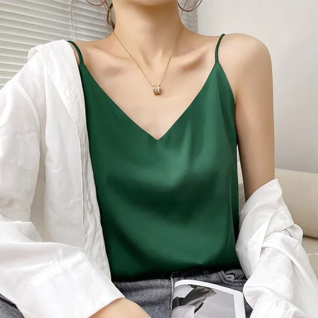 Summer Shiny Satin Silk Tshirt Women Harajuku T Shirt Women Sleeveless Fashion T-shirt Woman Tee Tops Casual Female Luxury Sexy
