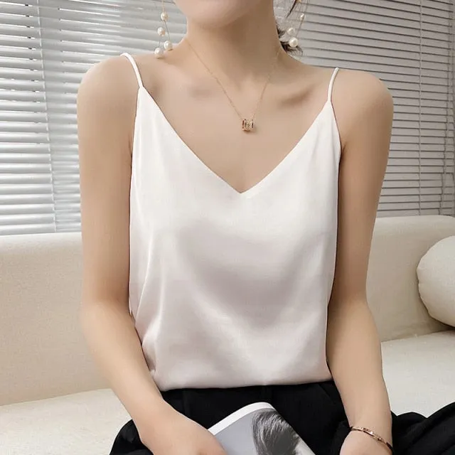 Summer Shiny Satin Silk Tshirt Women Harajuku T Shirt Women Sleeveless Fashion T-shirt Woman Tee Tops Casual Female Luxury Sexy