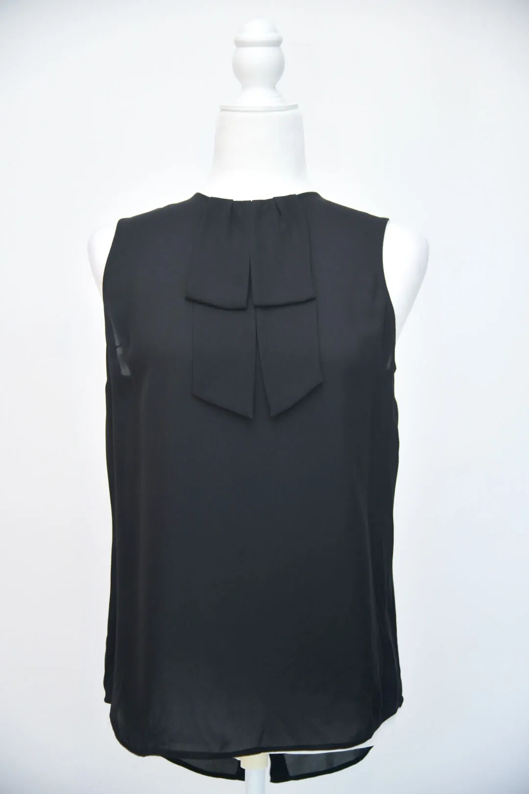 Theory Sleeveless Blouse with Bow