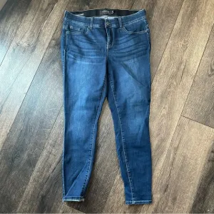 Torrid bombshell skinny size 16 regular jeans medium blue wash stretch