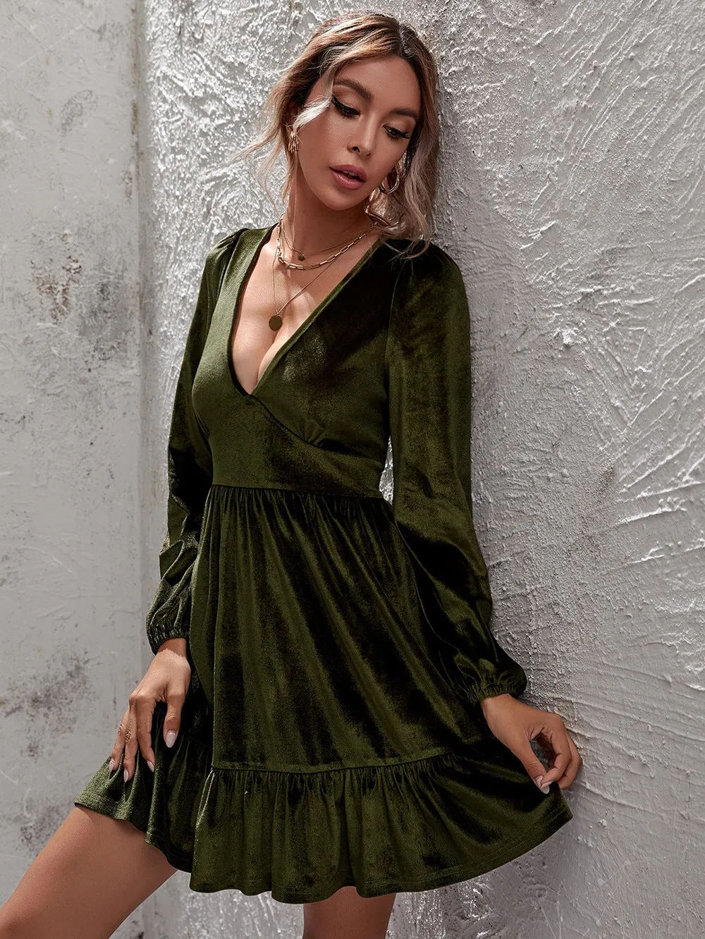 V-neck Velvet Ruffled Puff Sleeve Skater Party Mini Dresses