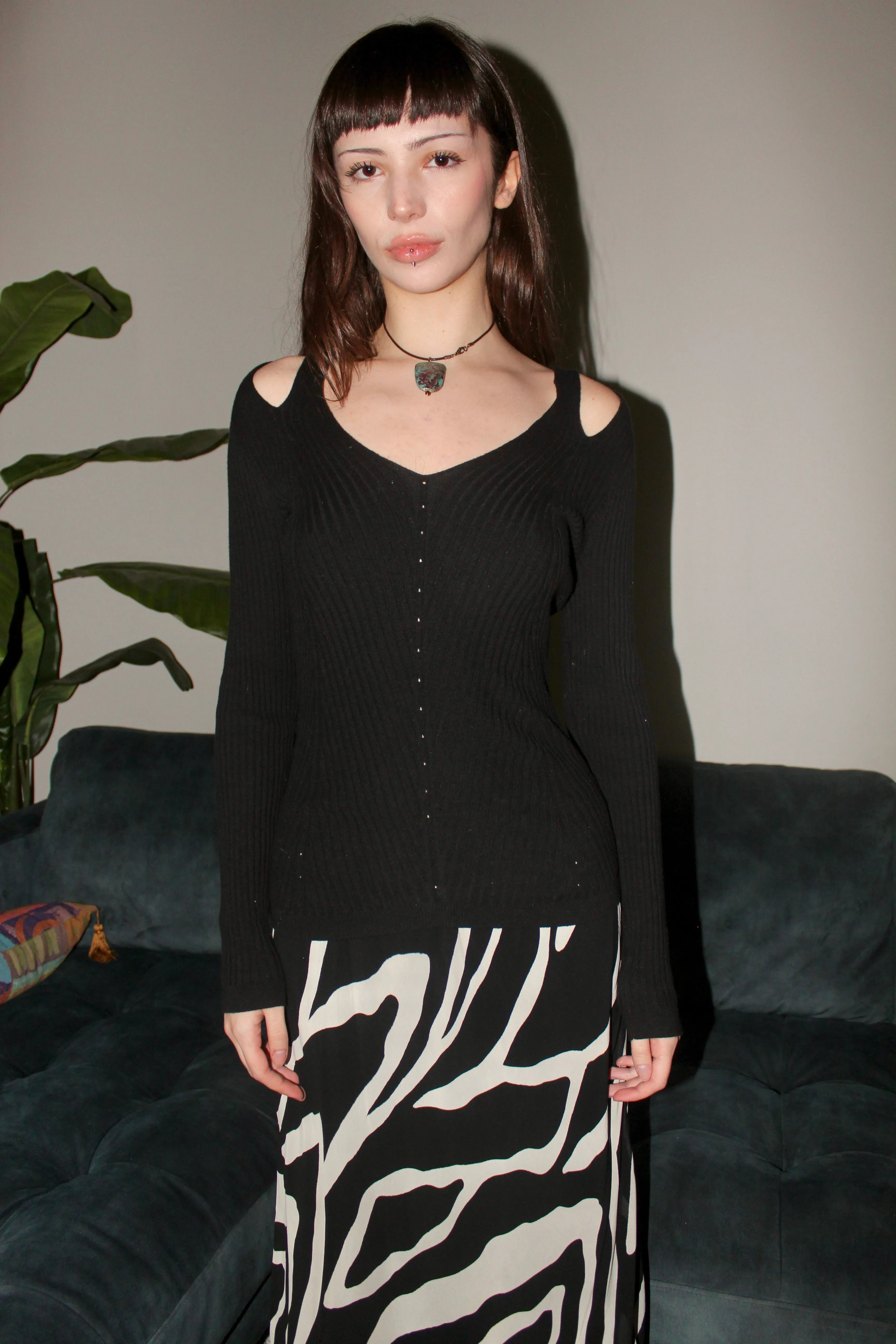 Vintage Retro Ribbed Cutout Long Sleeve Knit (M)