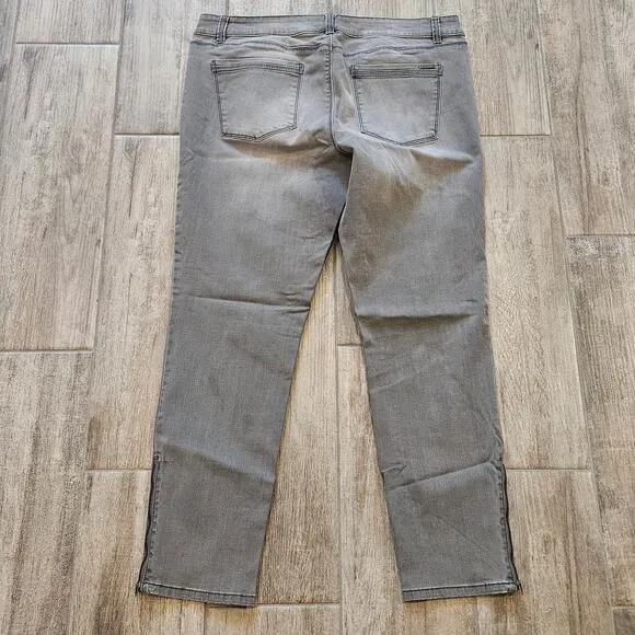 White House Black Market Jeans Womens Size 14 Lot of 2 Skimmer Skinny Leg Grey