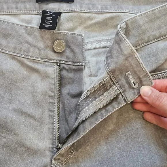 White House Black Market Jeans Womens Size 14 Lot of 2 Skimmer Skinny Leg Grey