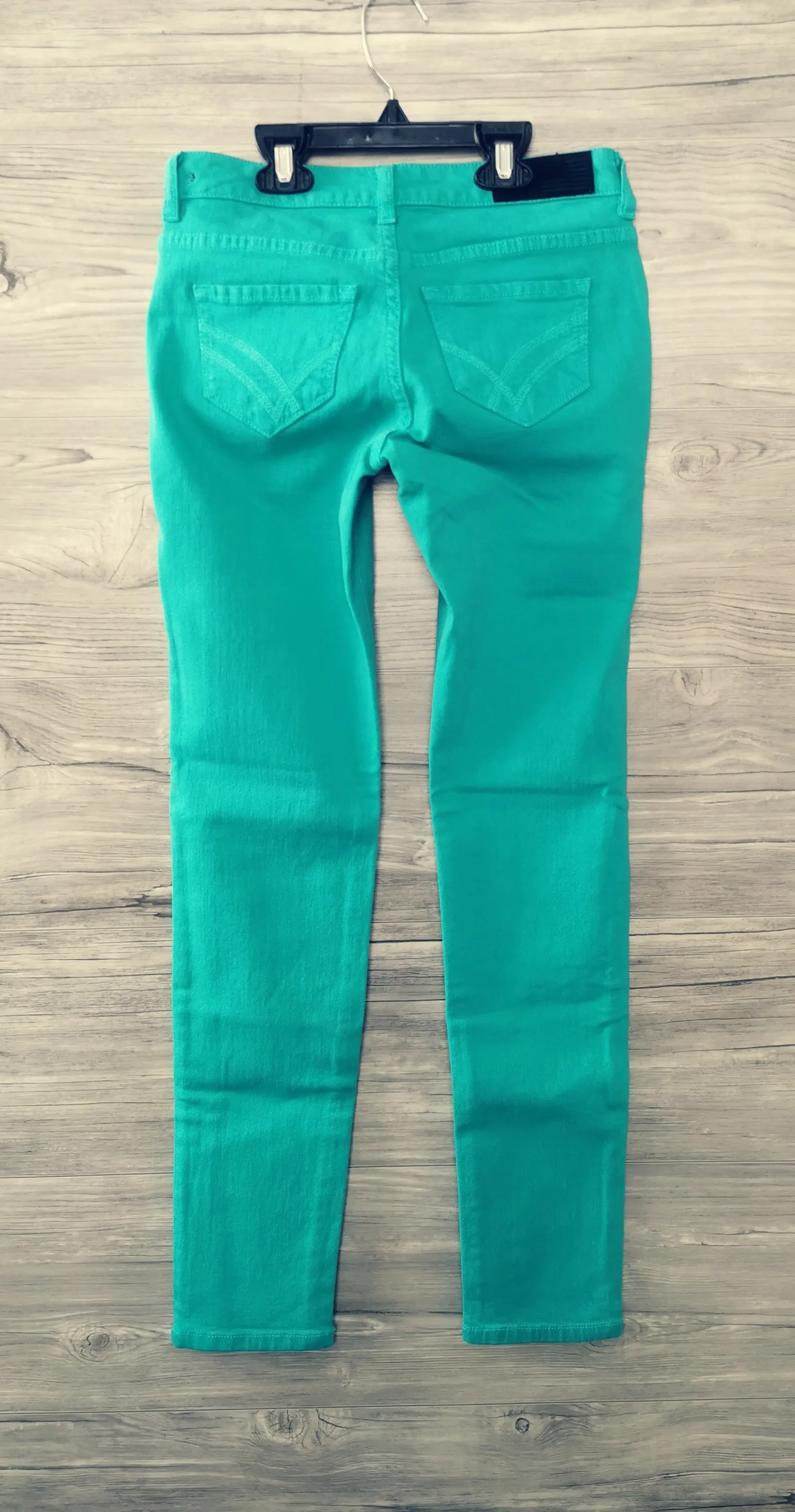 WOMENS SIZE 24 or TEEN GIRL - WILLIAM RAST, Mid-Rise Skinny Jeans EUC B17